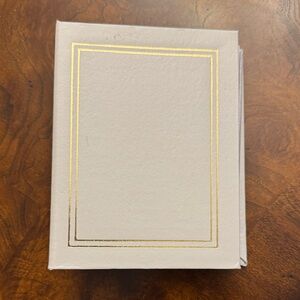 Photo Album White & Gold 4 x 6 photos Wedding Bridal Shower Vintage Brag book
